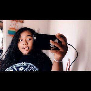 Meet your Posher, Jojo